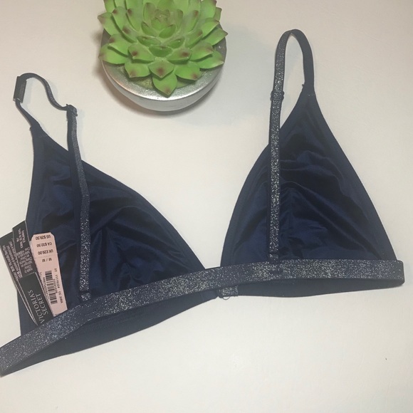 Large Victoria’s Secret Triangle Star Bralette - Picture 5 of 6
